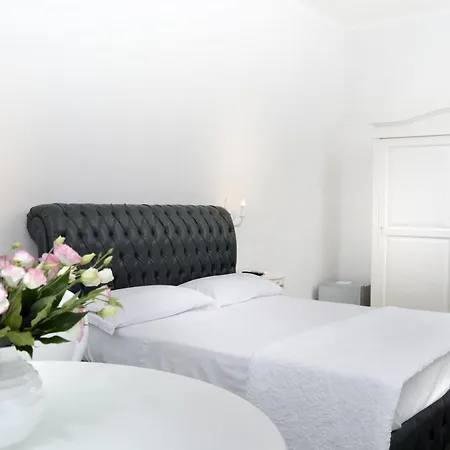 מלון Barbarella *