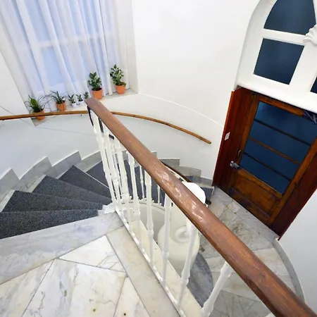 Barbarella Hotel