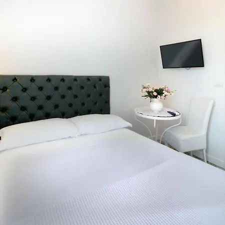 Hotel Barbarella *