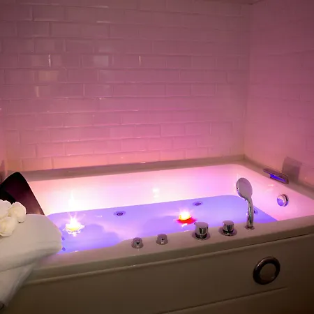 Hotel Barbarella *